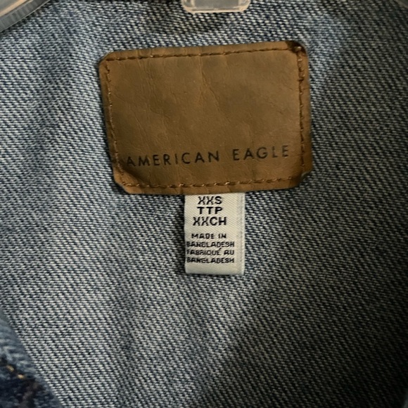 American Eagle Jean Vest - Picture 2 of 3